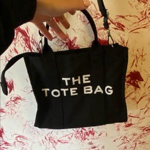 Marc Jacobs Tote(not authentic)